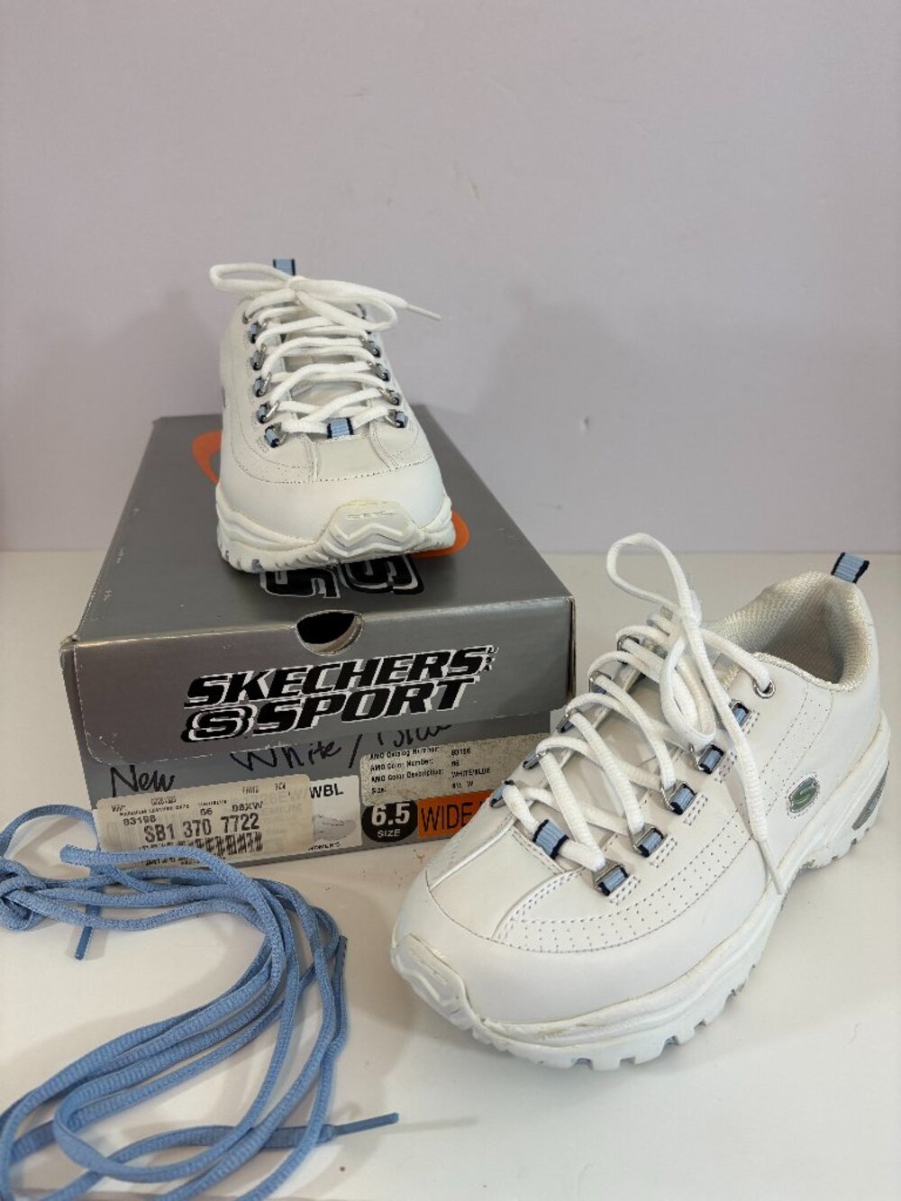 Skechers Sport Premium 1728 Lace Up Walking Shoes Womens 6.5 Wide White Blue